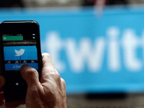 Turkey blocks access to Twitter website