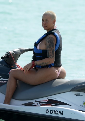 EXCLUSIVE: INF - Amber Rose Leaves Little To The Imagination In Her Pink Tong Bikini